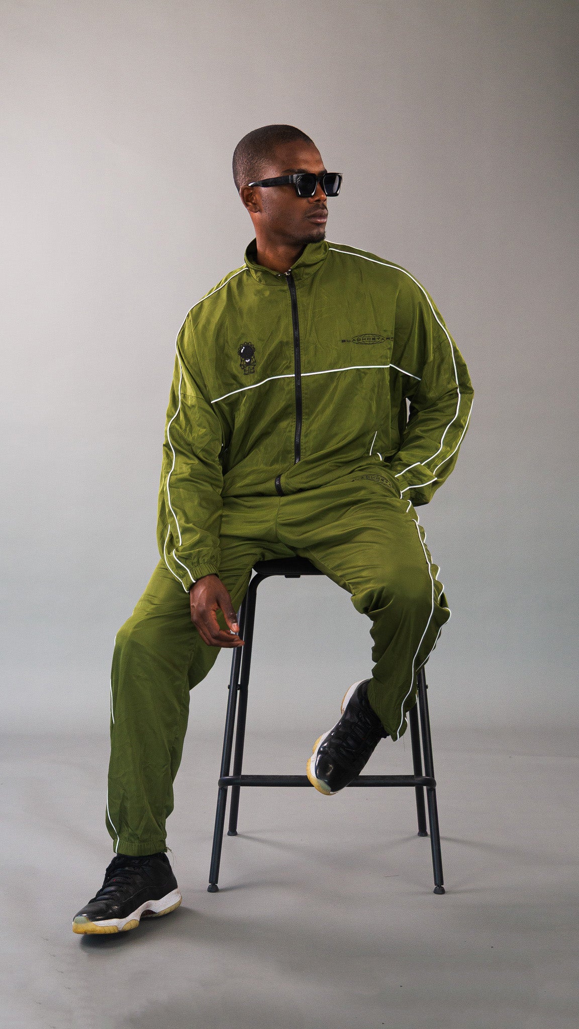 "MOONRUNNER V2" TRACKSUIT